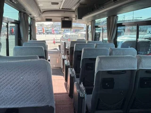Hino RIESSE 6