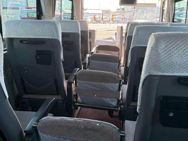 Hino RIESSE 13