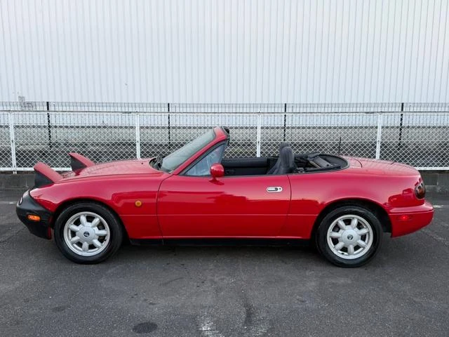 AMERICA MAZDA MX-5 23