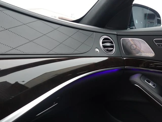 MERCEDES MAYBACH S-CLASS 22