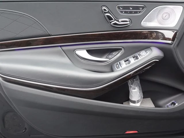 MERCEDES MAYBACH S-CLASS 19