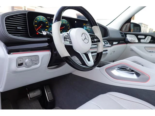 MERCEDES MAYBACH GLS 25