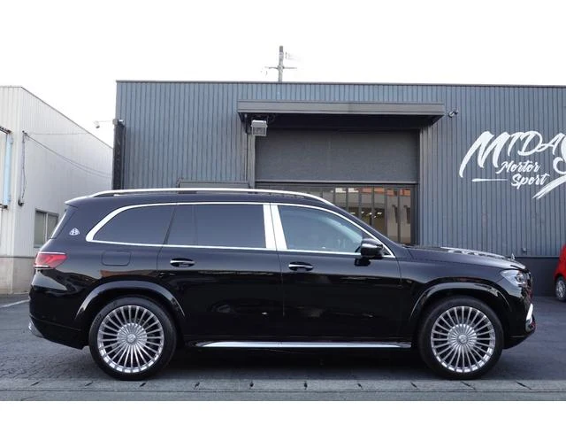 MERCEDES MAYBACH GLS 7