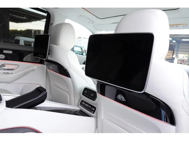 MERCEDES MAYBACH GLS 40