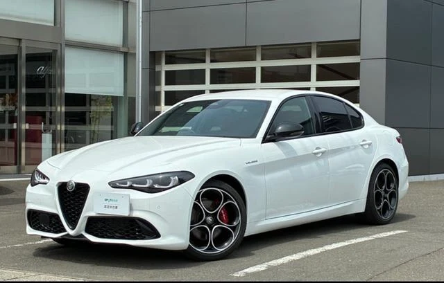 Alfa Romeo GIULIA