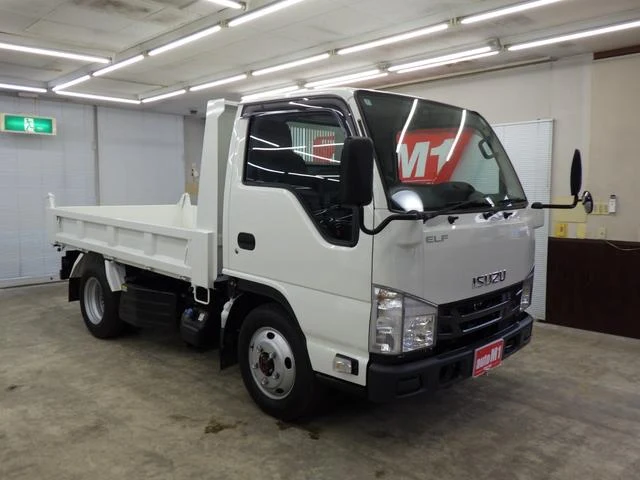 Isuzu ELF 4