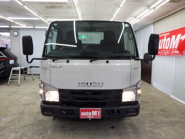Isuzu ELF 42
