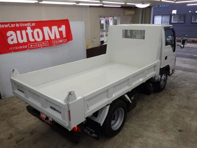 Isuzu ELF 43