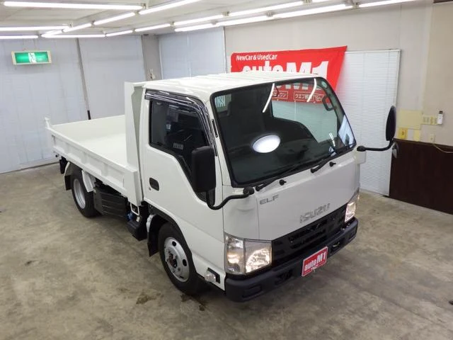 Isuzu ELF 40