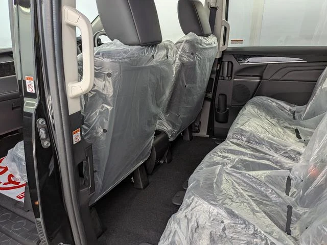 Mitsubishi DELICA 29