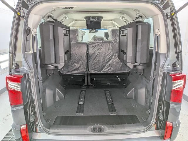 Mitsubishi DELICA 48