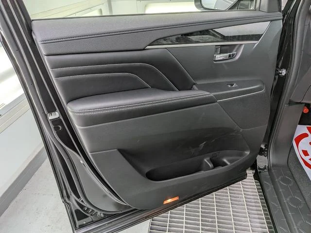 Mitsubishi DELICA 54