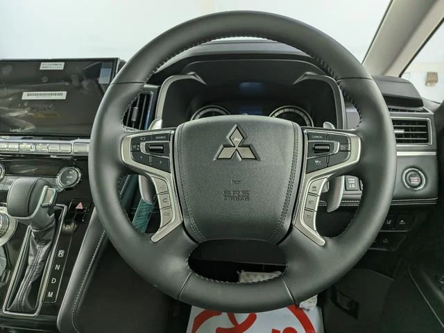 Mitsubishi DELICA 3