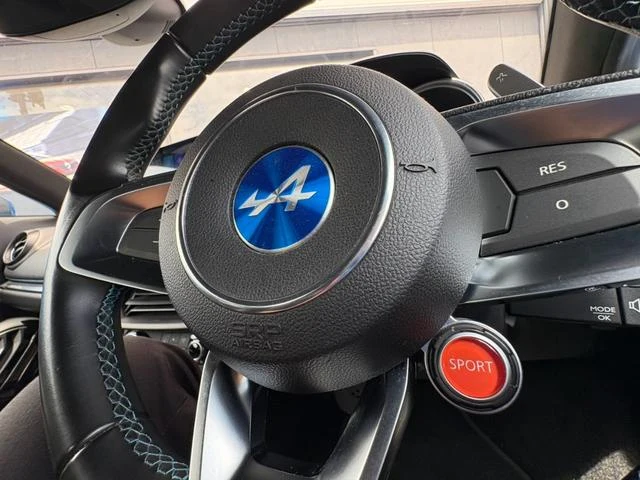 Alpine A110 28