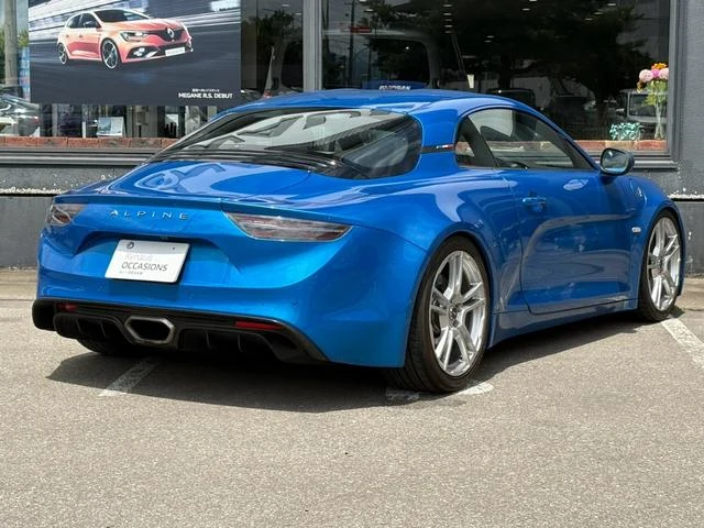 Alpine A110 9