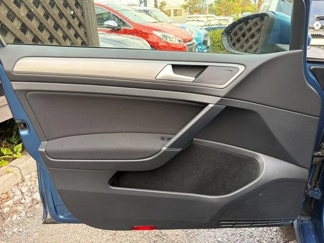Volkswagen GOLF 35