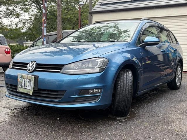 Volkswagen GOLF 23