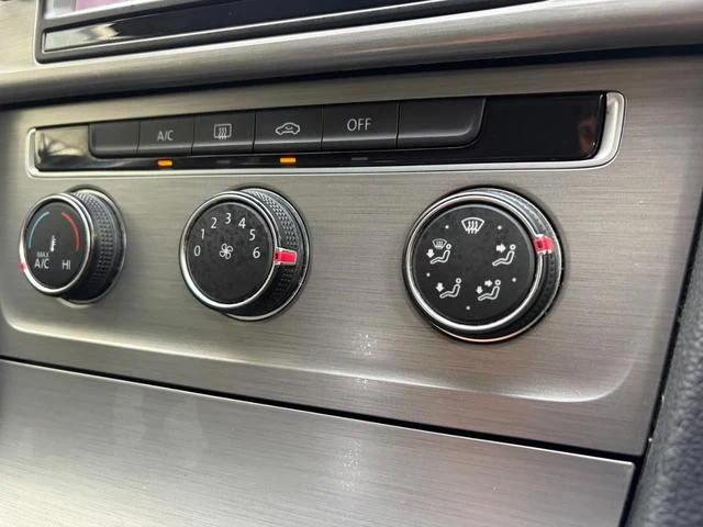 Volkswagen GOLF 52
