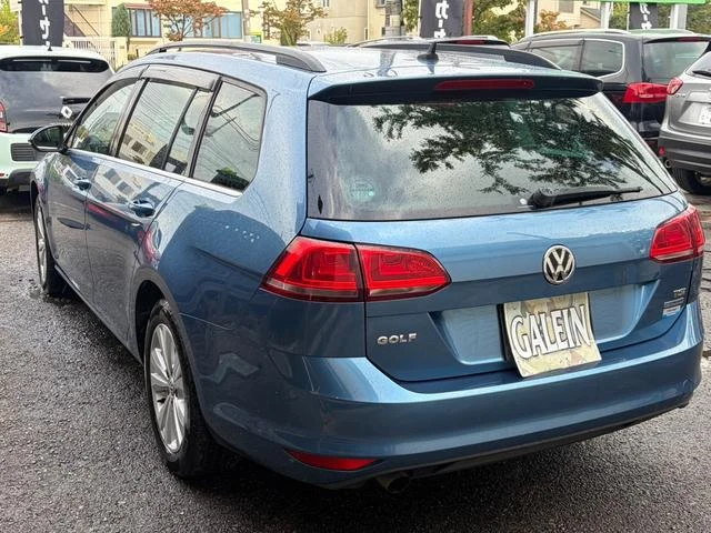 Volkswagen GOLF 33