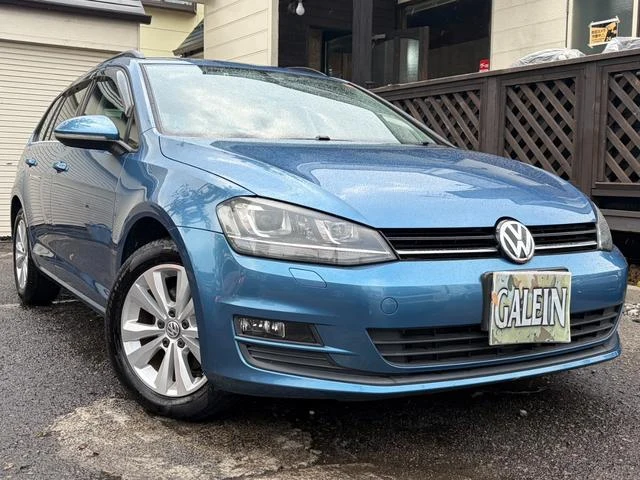 Volkswagen GOLF 21