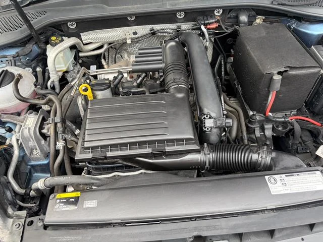 Volkswagen GOLF 57
