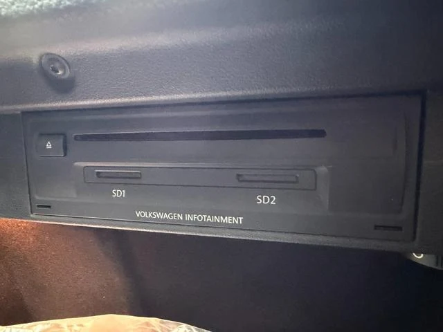 Volkswagen GOLF 49