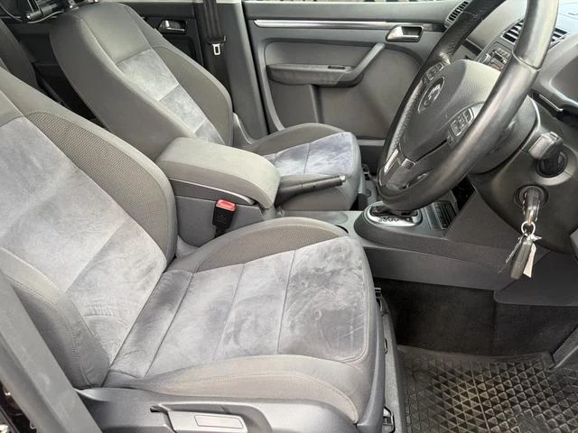 Volkswagen GOLF 8