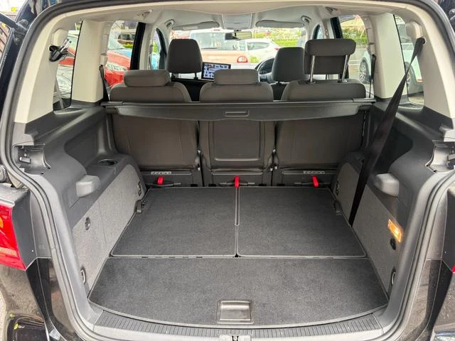 Volkswagen GOLF 38