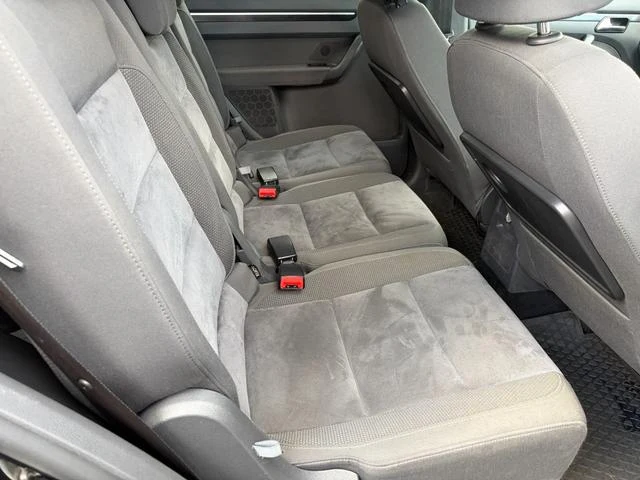 Volkswagen GOLF 42