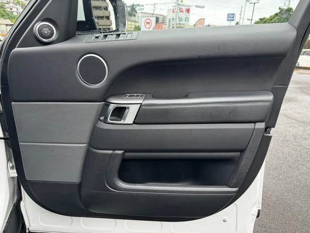 Land Rover RANGE ROVER 23