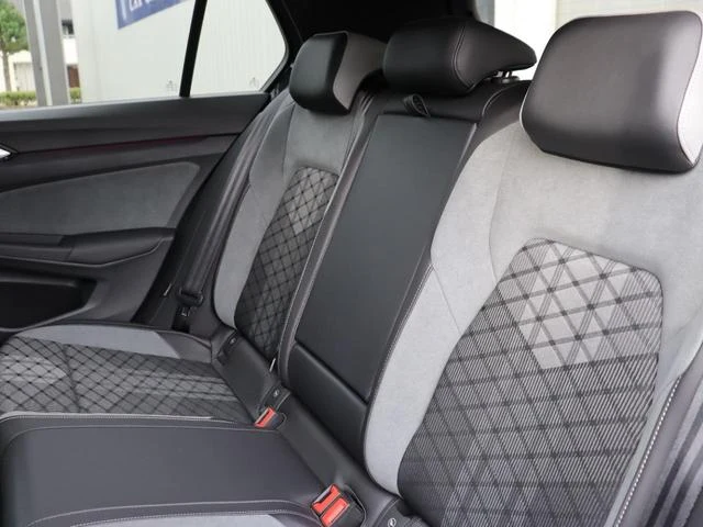 Volkswagen GOLF 19