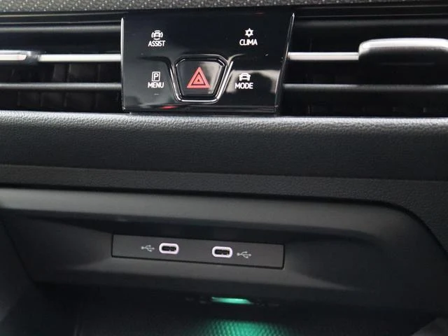 Volkswagen GOLF 37
