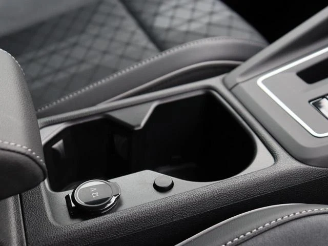 Volkswagen GOLF 39