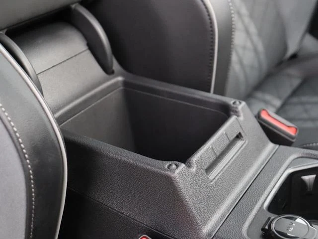 Volkswagen GOLF 40