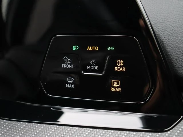 Volkswagen GOLF 36