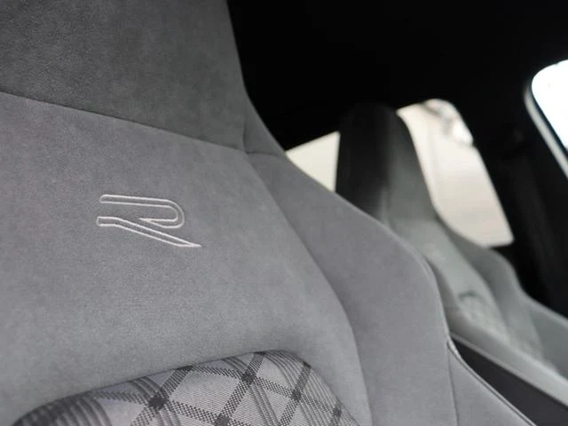 Volkswagen GOLF 20