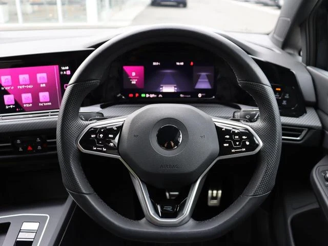 Volkswagen GOLF 24