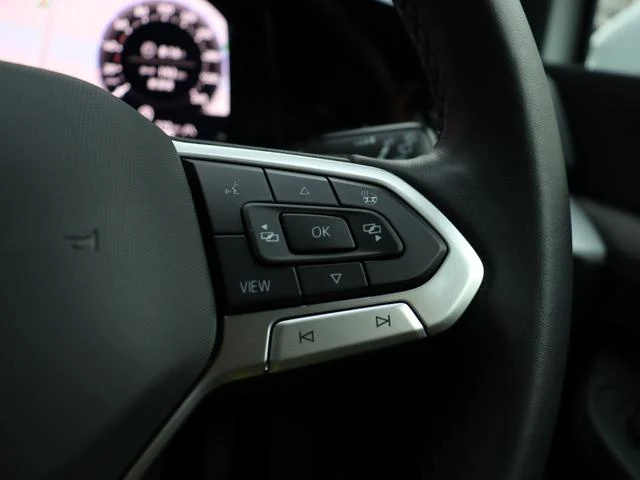 Volkswagen GOLF 26