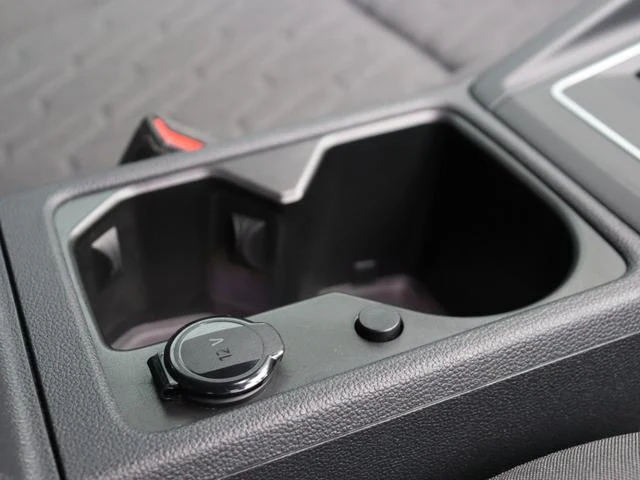 Volkswagen GOLF 42