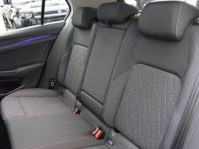 Volkswagen GOLF 21