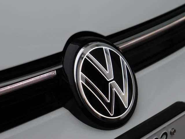 Volkswagen GOLF 15