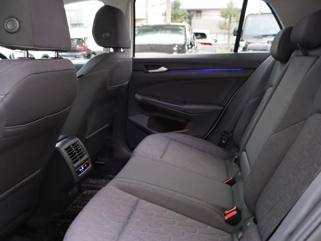 Volkswagen GOLF 51