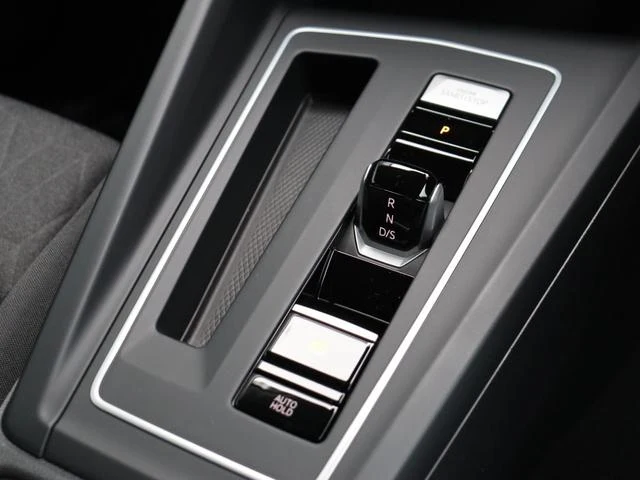 Volkswagen GOLF 40