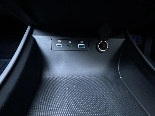 BYD SEAL 25