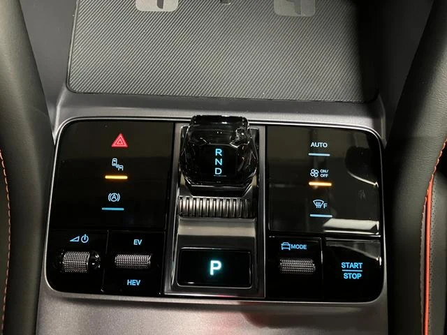 BYD SEALION 6 8