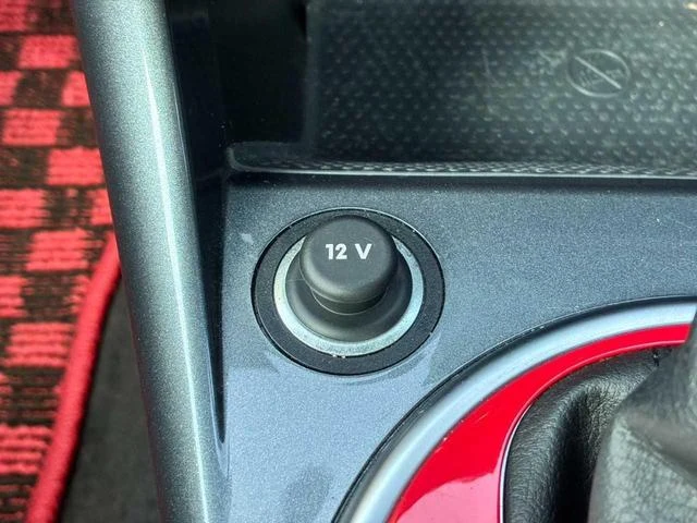 Volkswagen THE 24