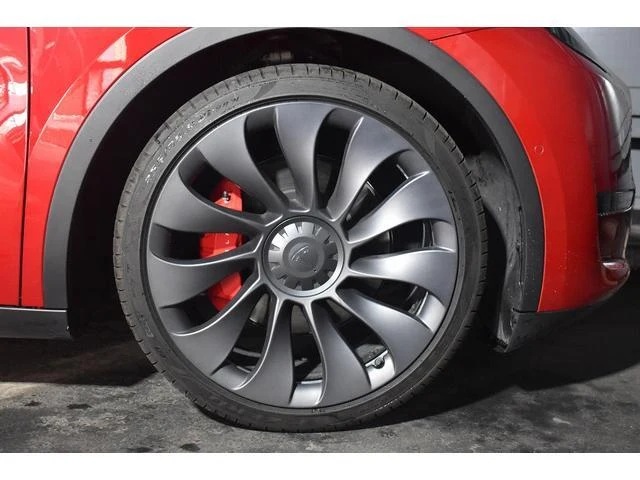 Tesla MODEL 11