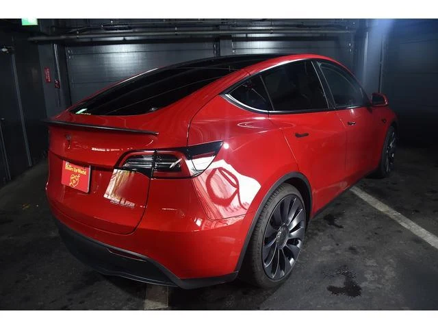Tesla MODEL 5