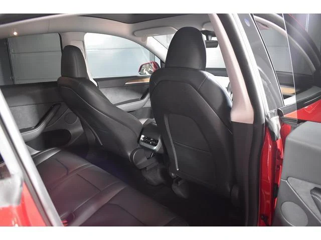 Tesla MODEL 23