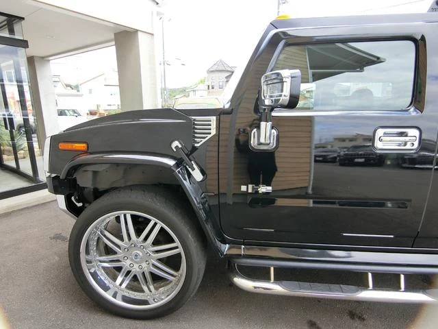 Hummer H2 56